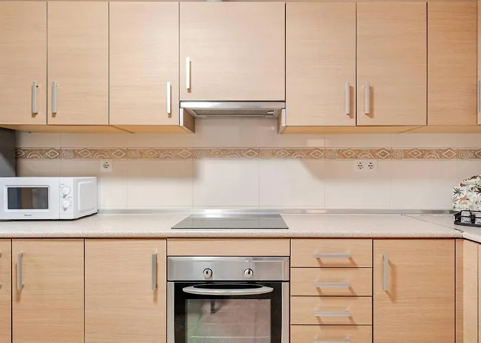 Hevres Playa Lägenhet *